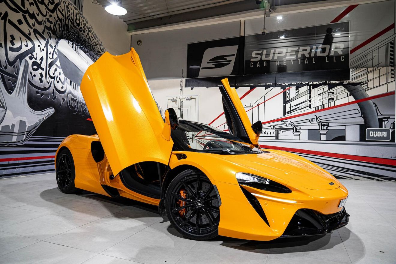 A Comprehensive Overview on Renting a Deluxe Vehicle in Dubai